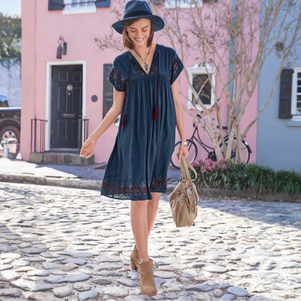 Sundance Catalog Embroidered Day Shirt Dress Navy Size XS Tassel Peasant
